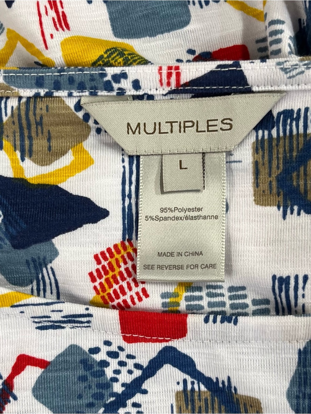 Multiples pullover size large - Picture 6 of 8